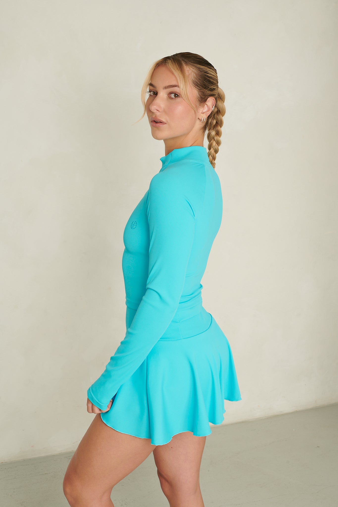 BLUE ZIP FRONT ACTIVE TOP