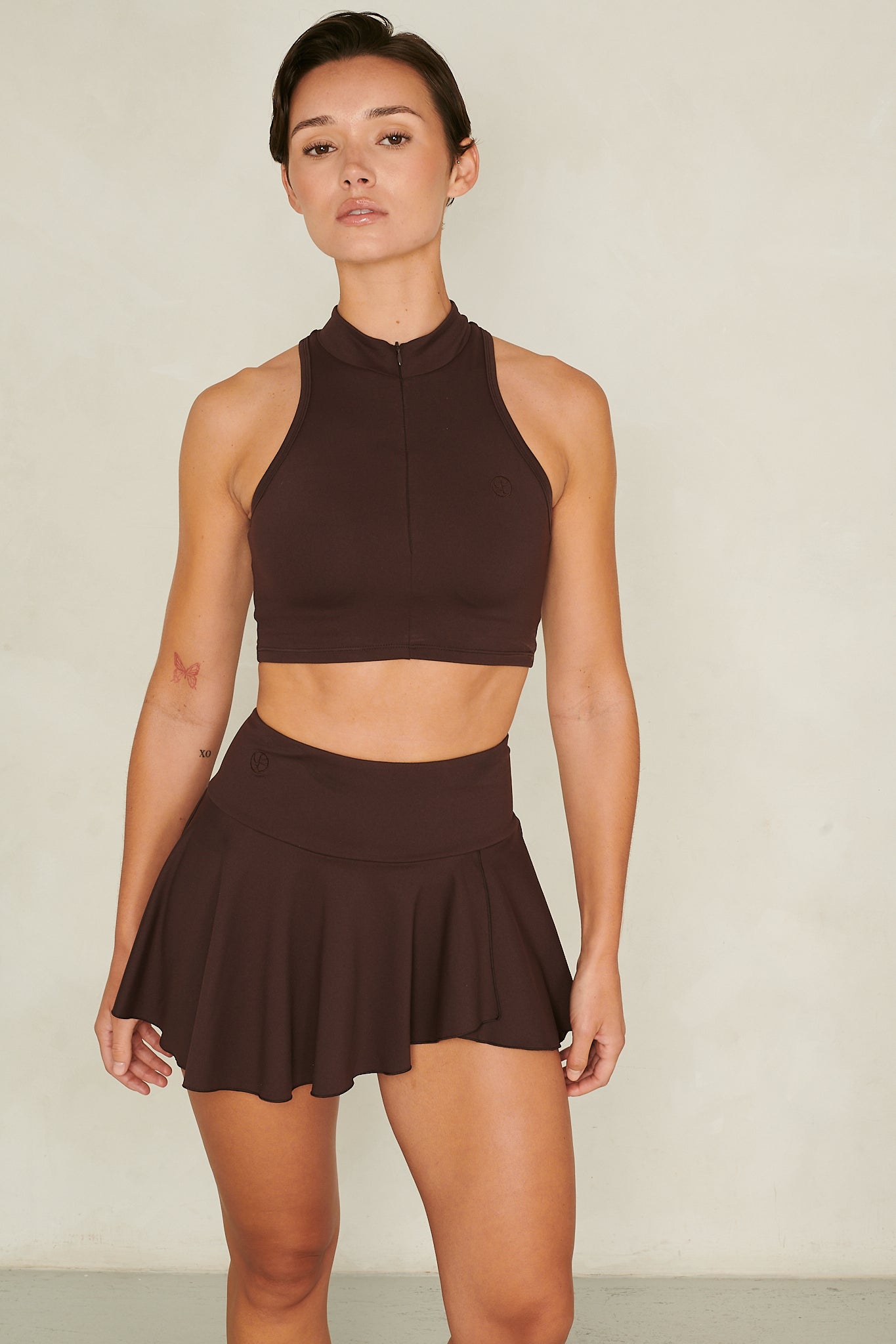 CRISS-CROSS ZIP CROP TOP